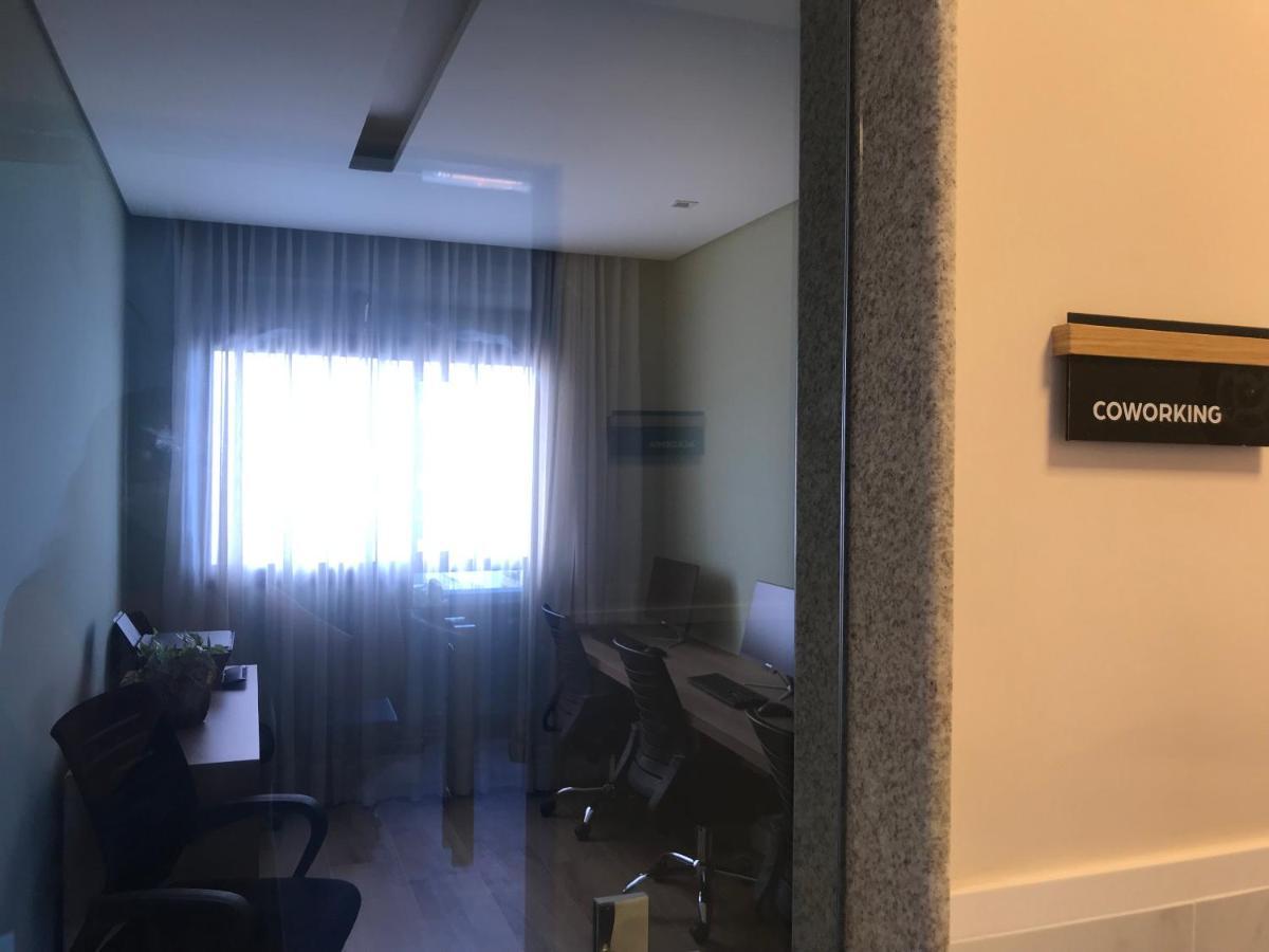 Apartamento Torres House Smart Barra, Frente Mar, Wifi, Novo!! *